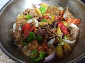 20.翻炒均匀，稍煮就好。