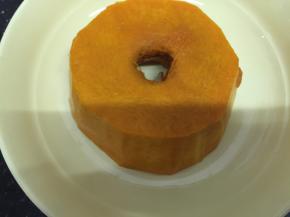 南瓜去皮洗干净、去皮后净重314g