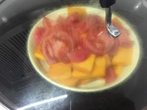 入锅隔水蒸20分钟