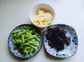 食材准备完毕。