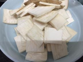 再切成3mm厚的片