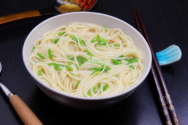 爽滑鸡汤面