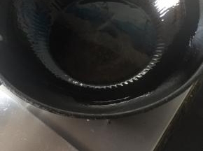 豇豆取出后过水洗去盐水，去掉辣椒和蒜头，切丁，胡萝卜切丁，起油锅炒熟，放味精出锅，忘记拍照了