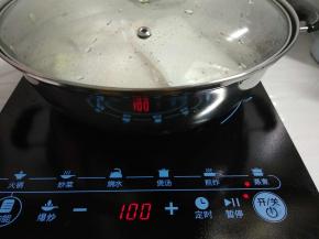 选“蒸煮”功能，煮15分钟。