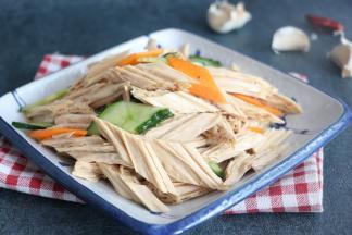 装盘即可食用。