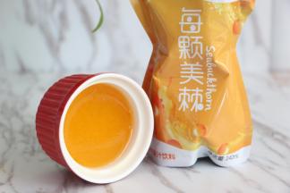 尝一口，味道也是非常不错哦，快点动手做起来吧。