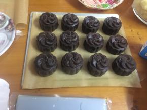 用了月饼模具，感觉好看，很容易成型