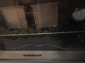 放入预热好160度烤箱中烘烤30分钟