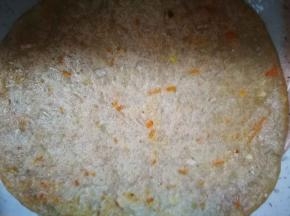另一面煎得面皮鼓起就可以起锅了，然后重复操作就好了