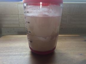 盖上盖子，摇匀