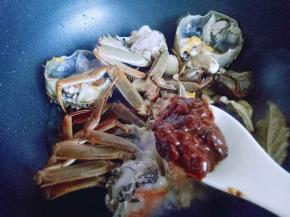 再加入豆瓣酱，