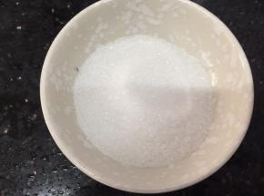 准备好砂糖