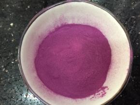 准备好紫薯粉