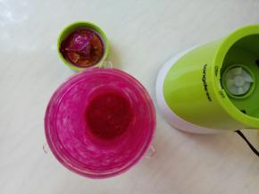 瞬时打碎成果泥。