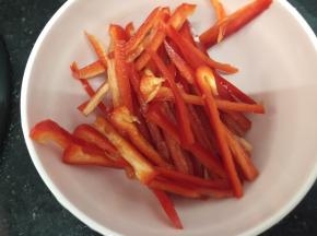 红辣椒切丝