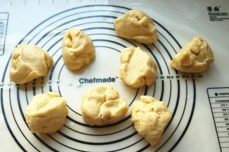 分成均匀的8份。