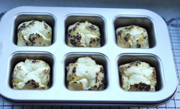 12、出炉后放凉脱模，就可食用了