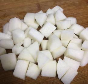 去核，然后切块