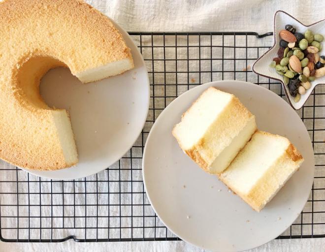 低油低脂 组织细腻的原味戚风蛋糕（UKOEO 风炉制作）