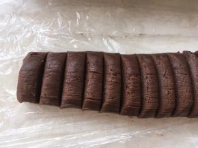 分成相同的若干份，也可以用电子称取18克一份