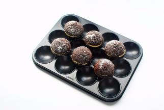 想要美观，可以再撒点糖粉进行装饰。