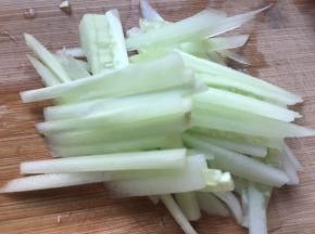 去皮切丝