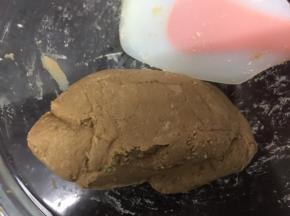 搅拌成团