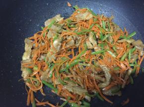 翻炒2分钟即可食用