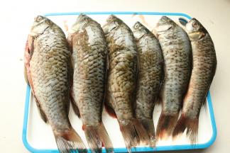 个头均匀，半斤左右。