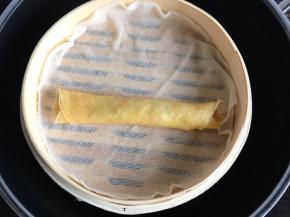 放锅上蒸8-10分钟即可