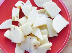 土豆切厚片