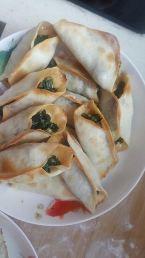 香脆爽口的锅贴做好了