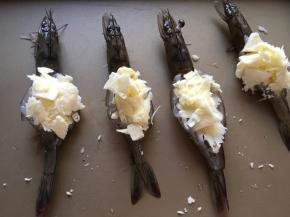 每一个虾都塞满芝士