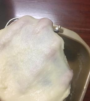 面团能拉出比较有韧性的薄膜