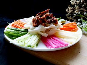 吃的时候搅拌均匀即可。