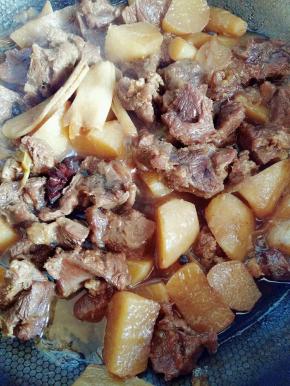 最后开中火把汤汁收干即可。