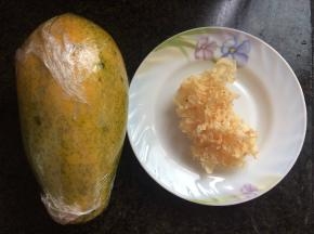 准备做汤的食材。
