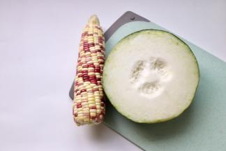 准备玉米一根，冬瓜250g