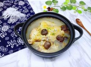 秋季养身，就喝鸡汤(^_^)