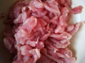 切好的肉丝