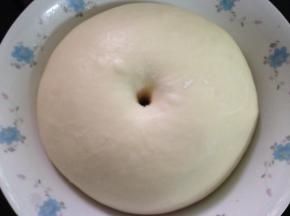 室温发酵至2倍大。