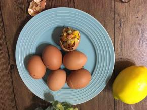 蒸好的糯米蛋。