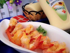 蛋黄酱和芝士完美结合，带出虾的鲜美