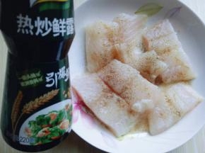 加入热炒鲜露。