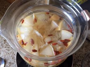 煮好的汤，就可以直接喝了；