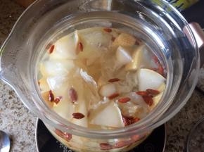 煮好的汤，就可以直接喝了；