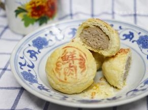 24. 噔噔噔~开始尽情享用我的鲜肉酥饼吧