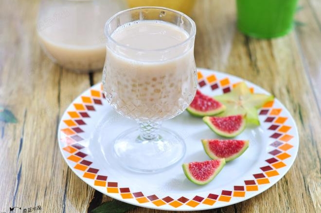 无花果豆浆西米露