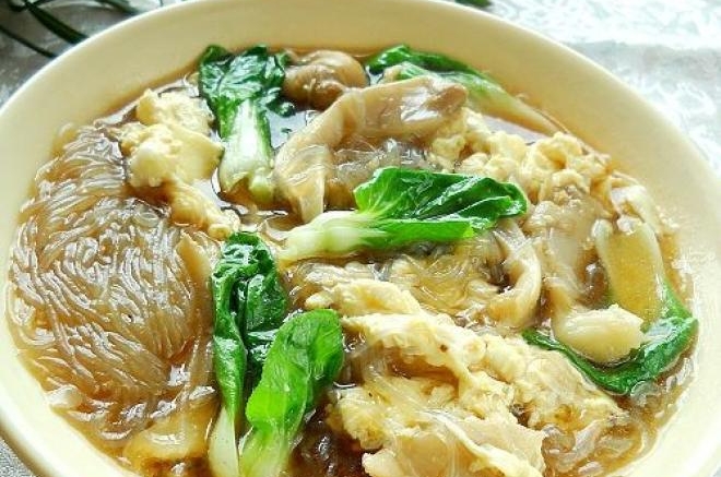 家常蛋菇粉丝汤