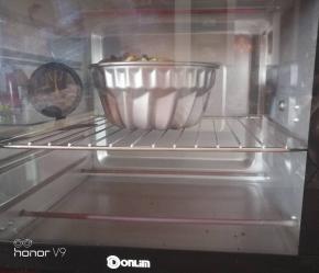 烤箱170度预热10分钟，然后170度烤20分钟，上色盖锡纸。出炉以后放烤网晾凉，微热时候放入保鲜袋装起来，室温保存，三天之内食用完。